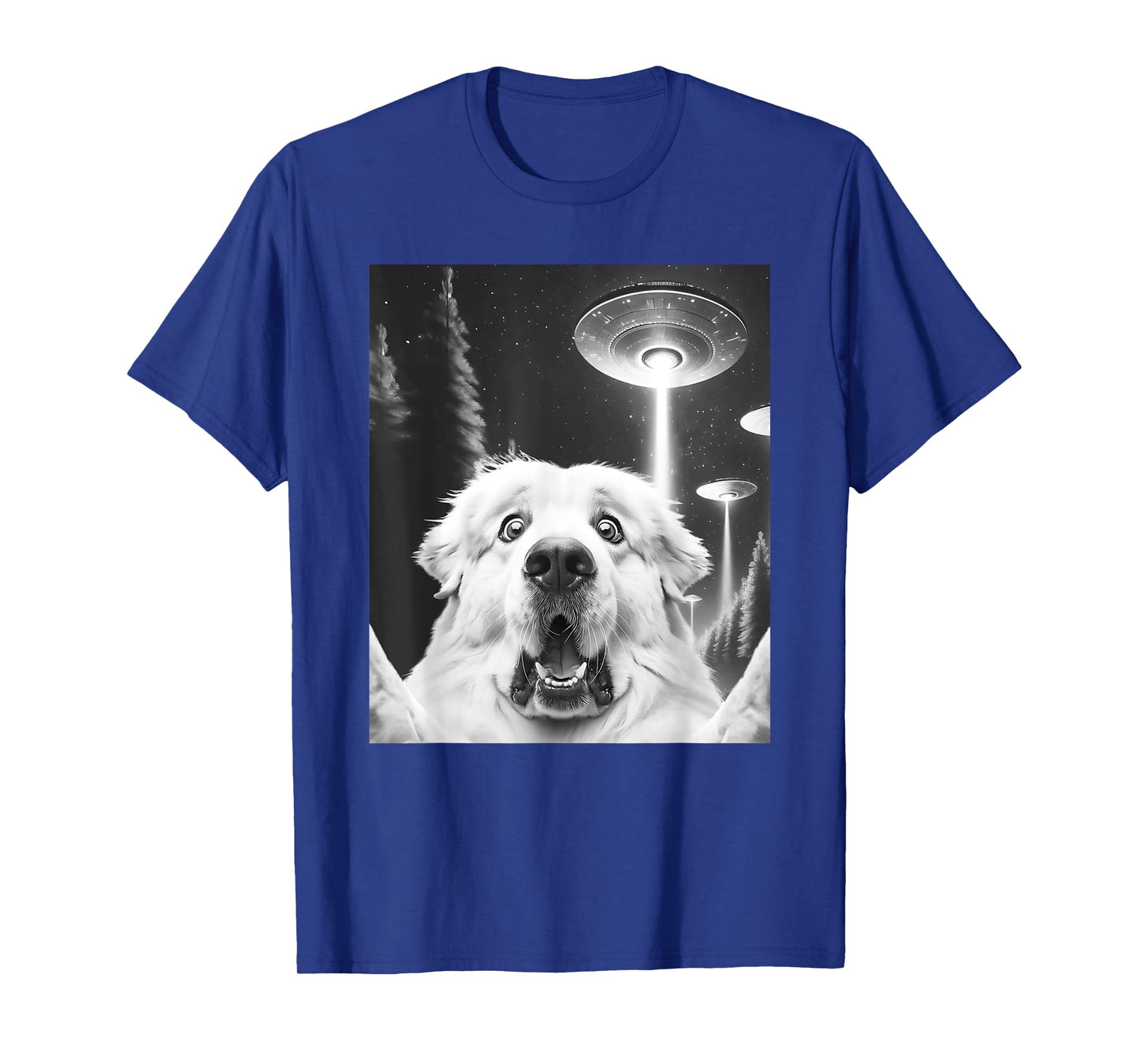 Funny Great Pyrenees Alien UFO Taking a Selfie Dog Mom Dad T-Shirt