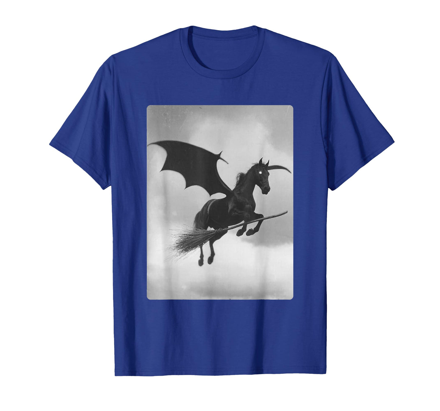 Gothic Horse Witch Broom Bat Wings Spooky Halloween Animal T-Shirt