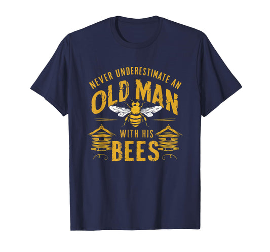 Vintage Never Underestimate An Old Man Beekeeper Funny T-Shirt