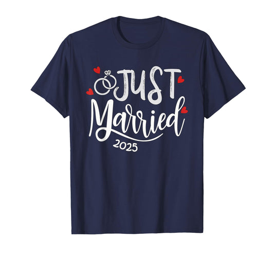 Just Married 2025 - Bride & Groom Wedding Rings & Hearts T-Shirt