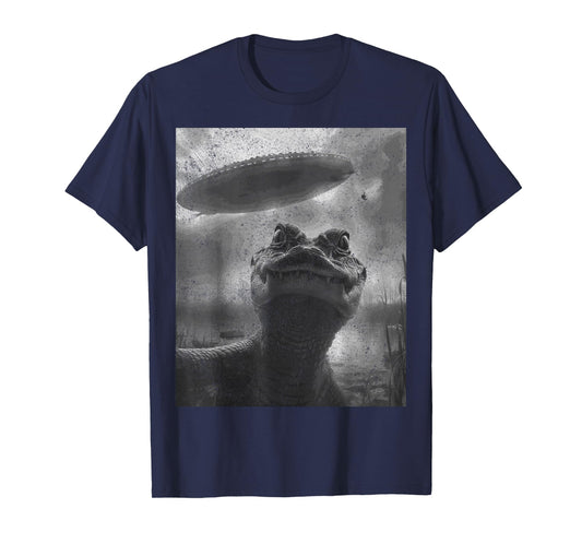 Alligator Selfie with Alien UFO Funny T-Shirt