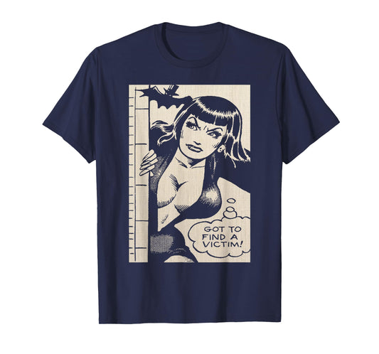 Vintage Vampire Bat Vampire Pin Up Girl Horror Comic Book T-Shirt