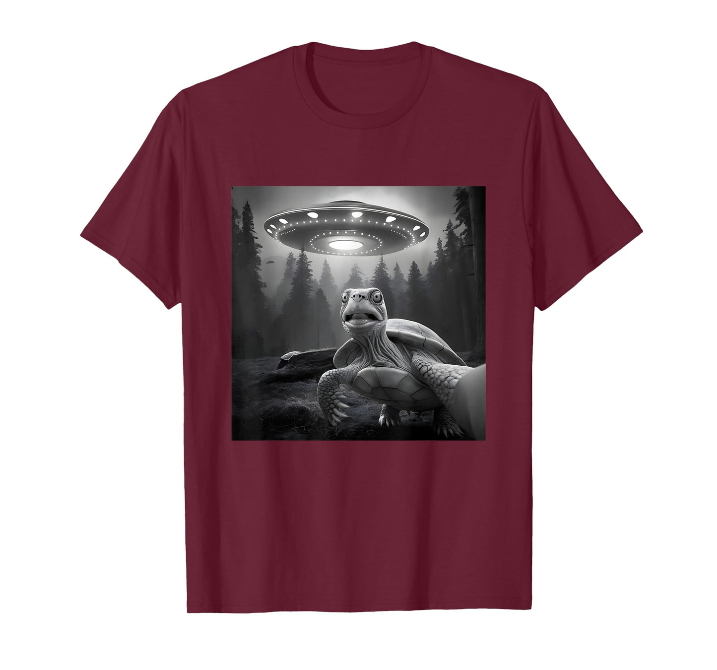 Turtle Selfie With UFO - Funny Tortoise Graphic Alien Lover T-Shirt