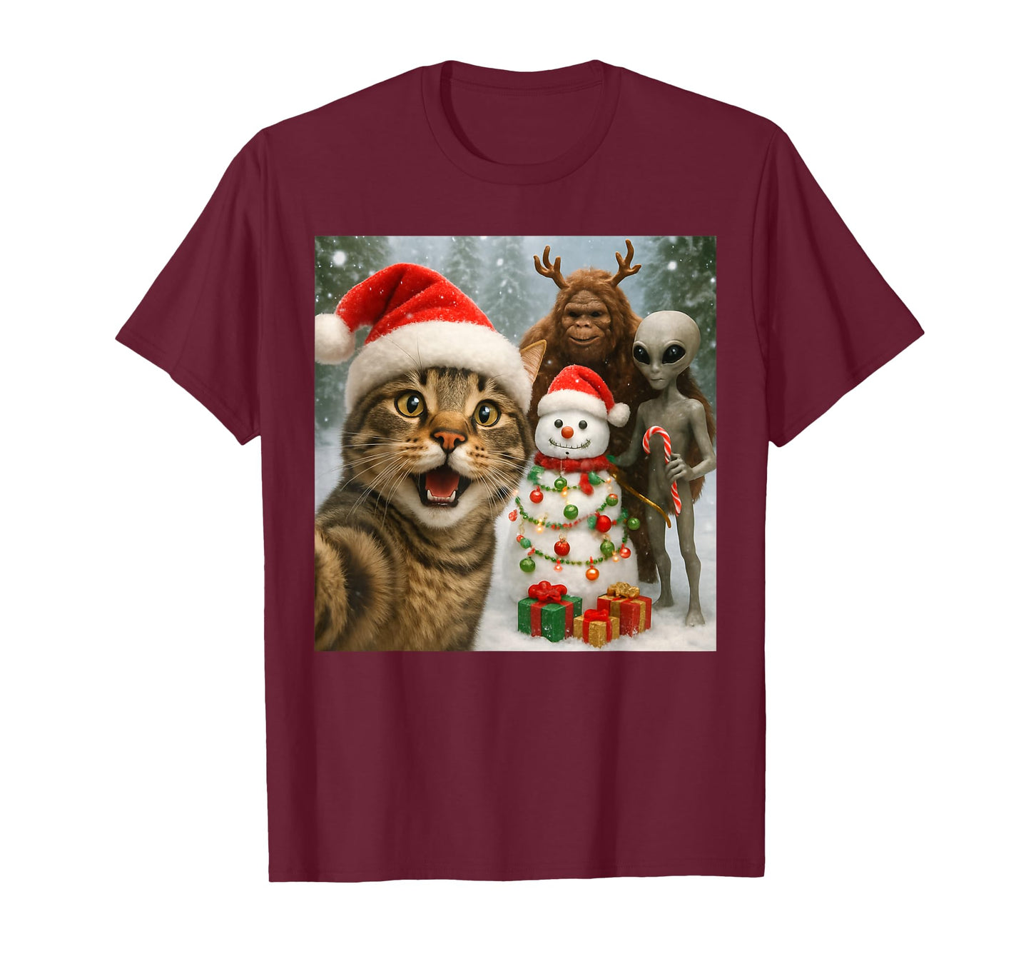 Funny Christmas Cat Selfie with Bigfoot Alien & Snowman T-Shirt