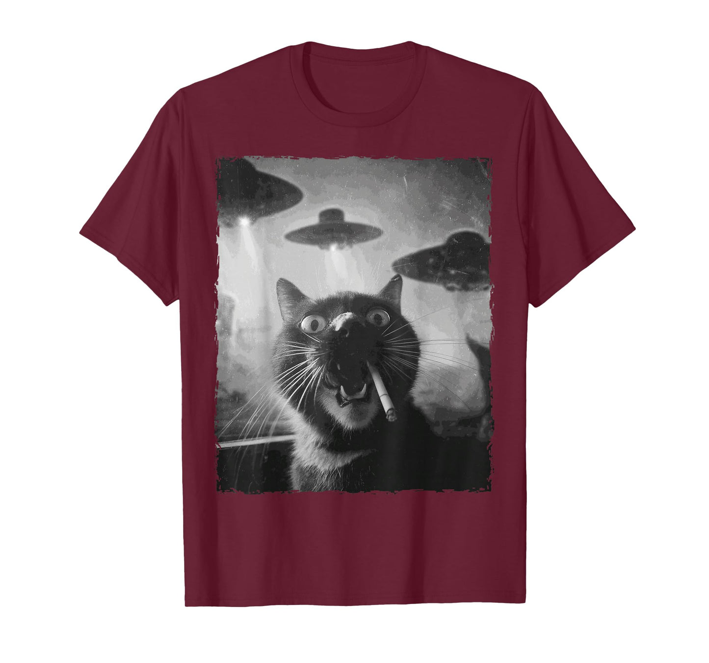 Funny Graphic Cat smoking UFOs Funny T-Shirt