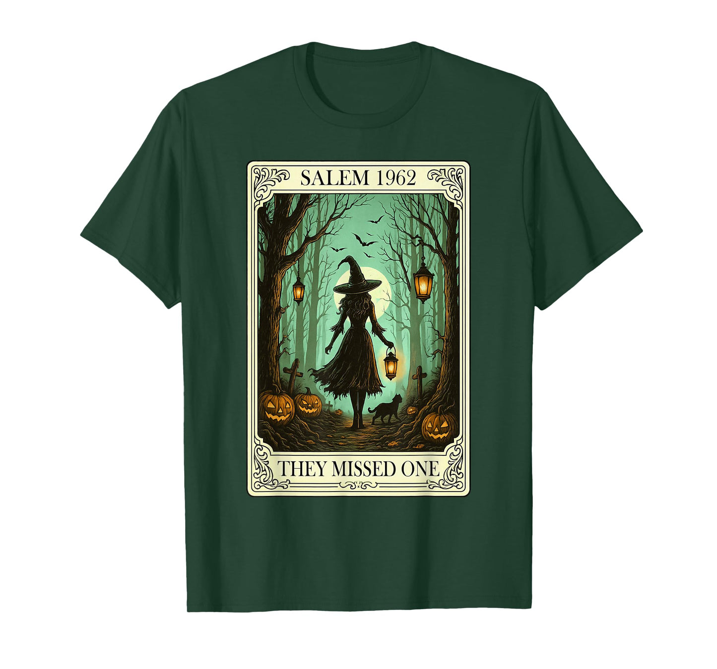 Salem 1692 Halloween Witch They Missed One Tarot Card Men T-Shirt