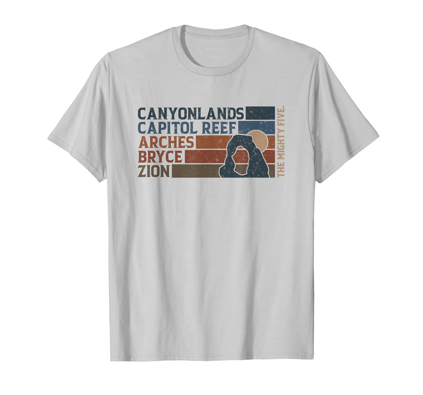 Vintage Moab Souvenir Big 5 Utah Mighty Five National Park T-Shirt