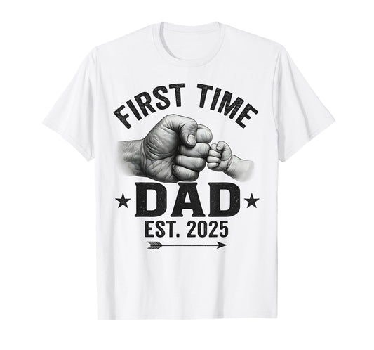 First Time Dad Est 2025 Gifts Fist Bump New Dad Father's Day T-Shirt