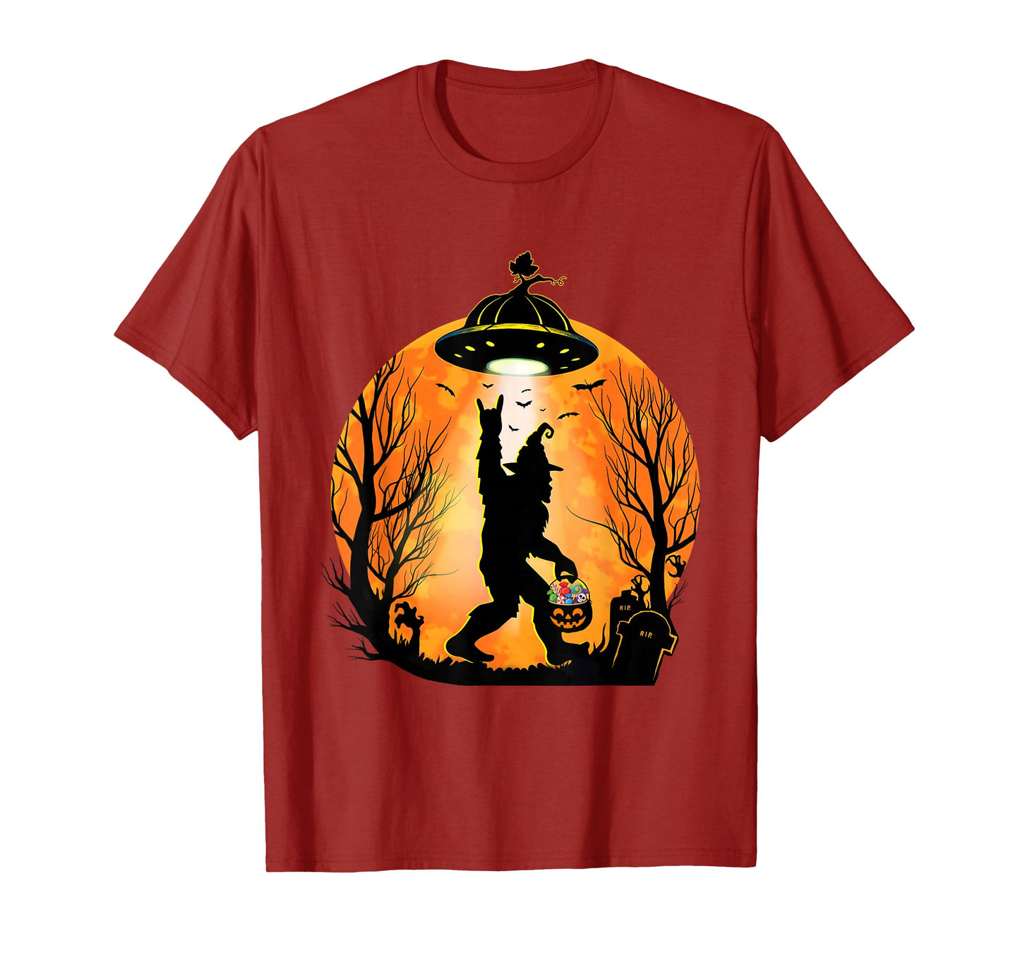 Halloween Big Foot Scary Pumpkin Funny UFO Horror T-Shirt