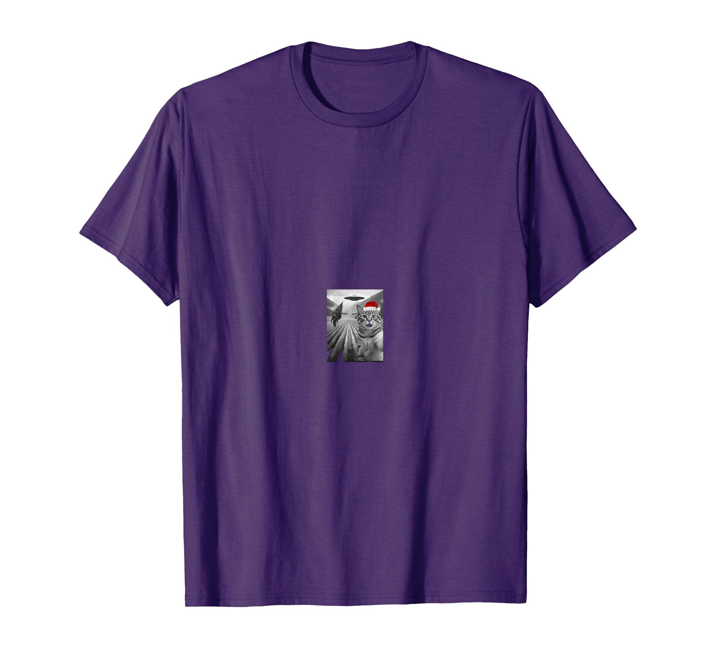 Christmas Cat Selfie Bigfoot Santa UFO Scene Funny T-Shirt