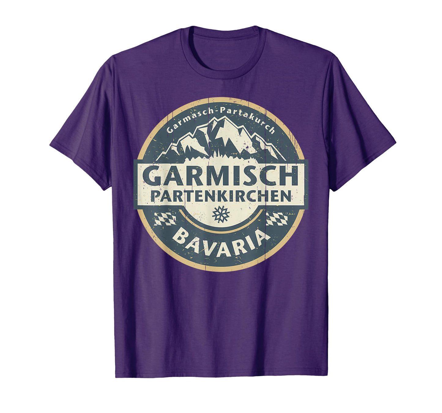 Vintage Garmisch-Partenkirchen, Bavaria, Germany Mountain T-Shirt