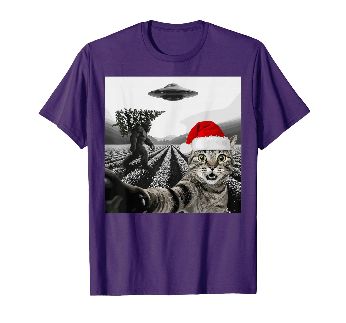 Christmas Cat Selfie Bigfoot UFO Holiday Scene T-Shirt