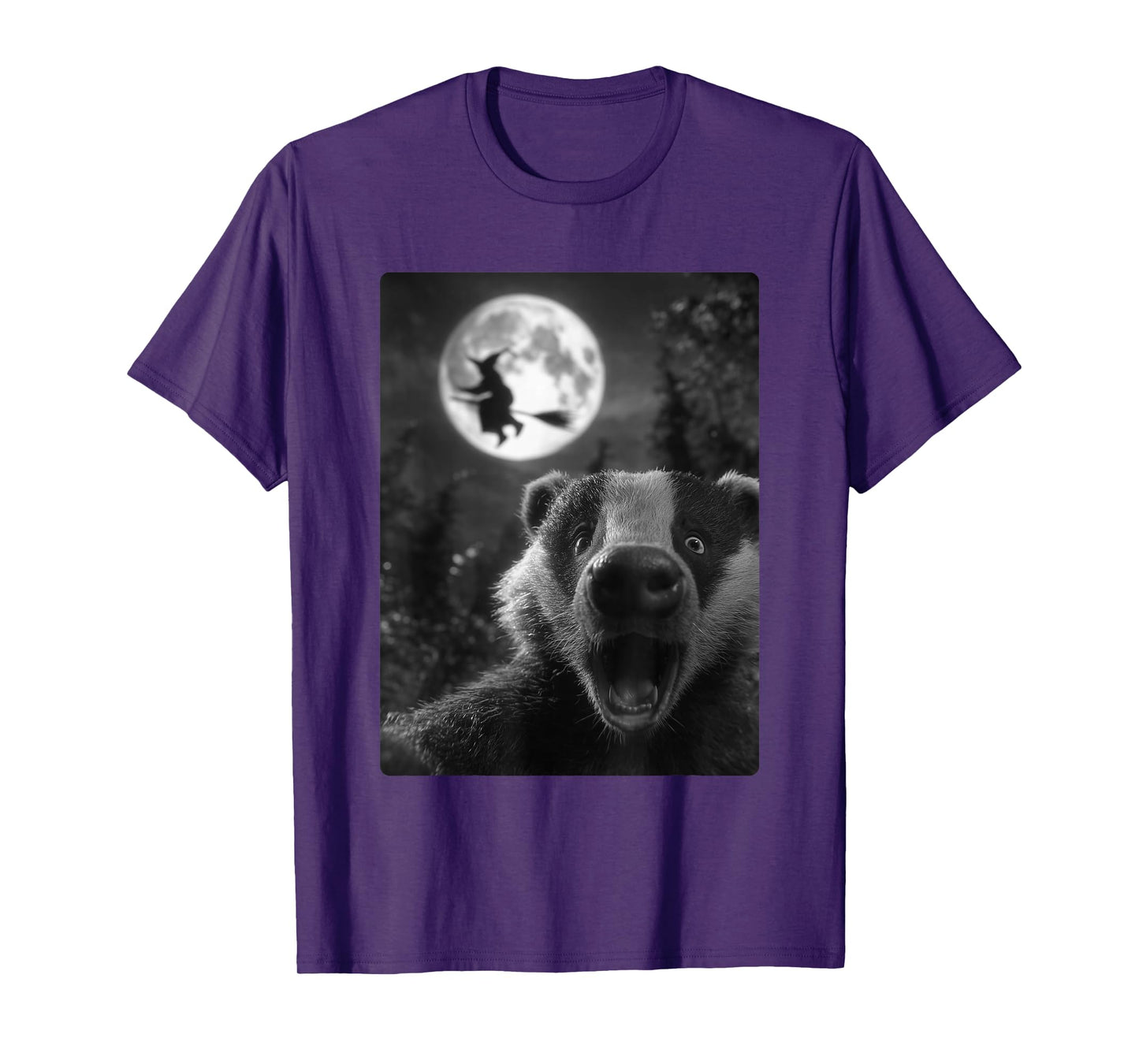 Funny Badger Selfie Full Moon Flying Witch Forest Halloween T-Shirt