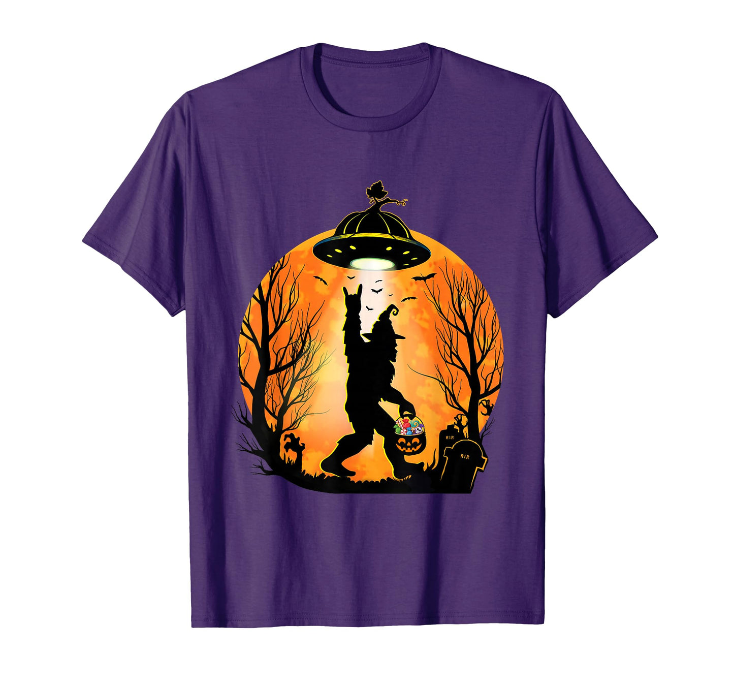Halloween Big Foot Scary Pumpkin Funny UFO Horror T-Shirt