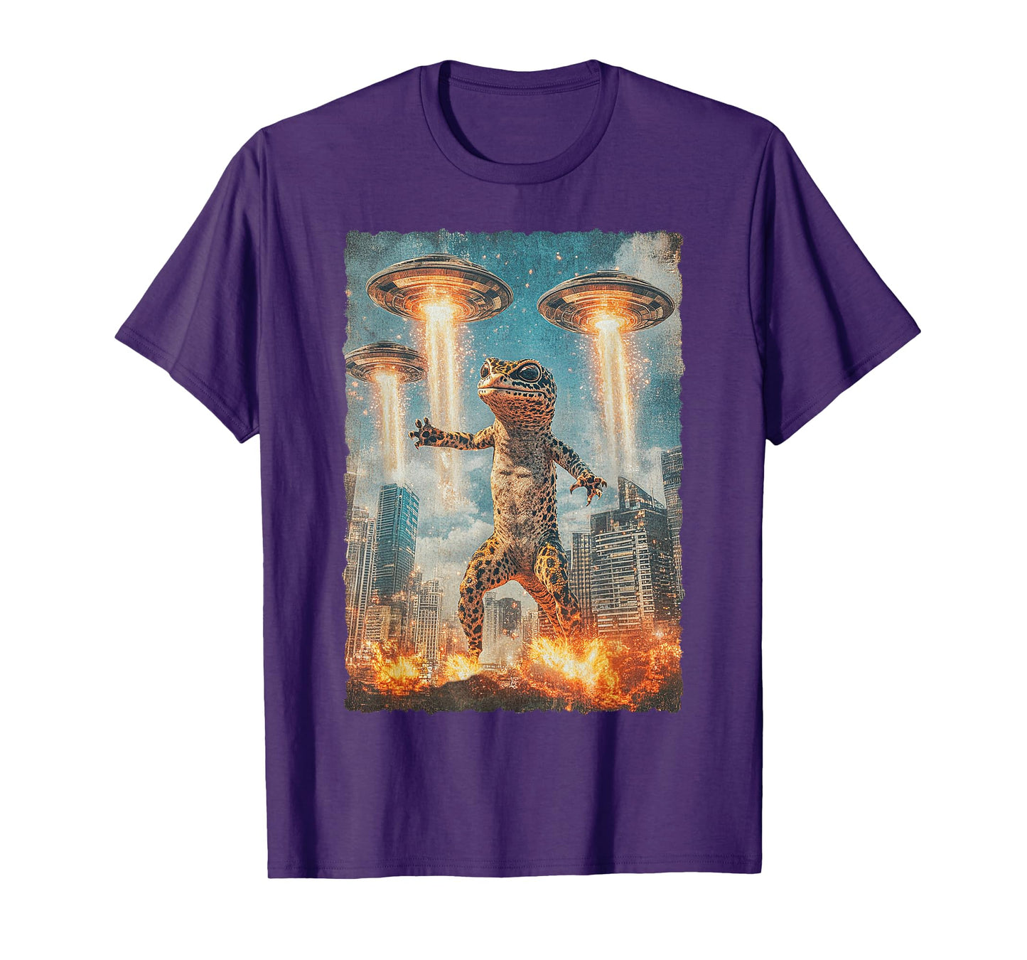 Japanese Anime Kaiju Monster Leopard Gecko Selfie Tokyo UFO T-Shirt