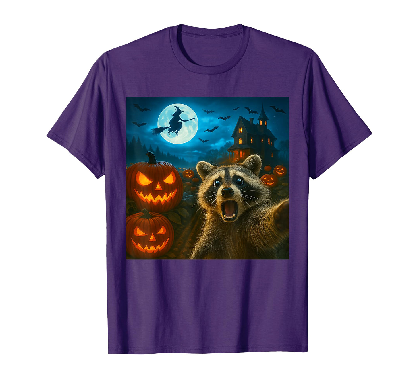 Funny Halloween Raccoon Selfie with Spooky Pumpkin Men Women T-Shirt
