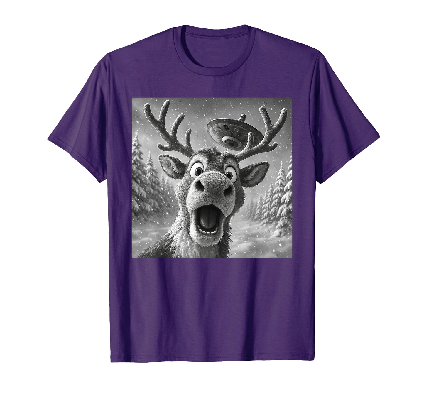 Funny Reindeer Taking A Selfie UFO Christmas Pajamas Holiday T-Shirt