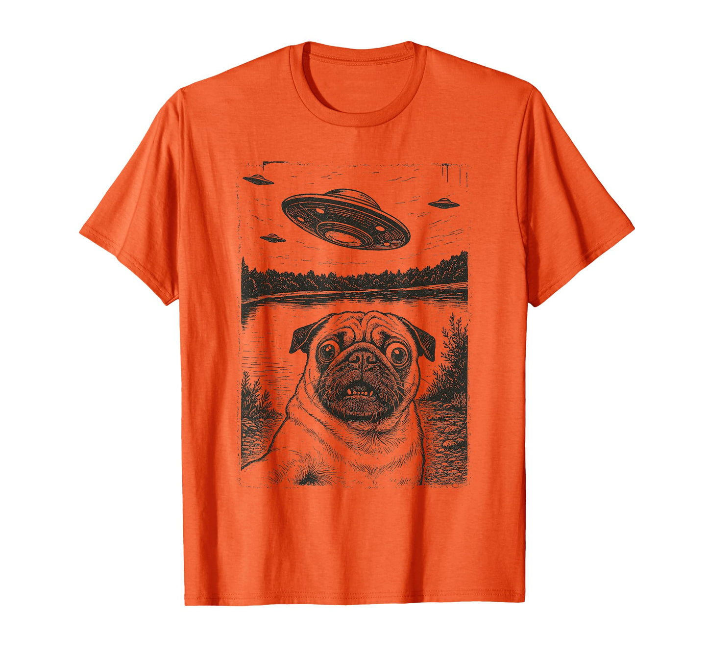 Vintage Pug UFO Encounters - Funny UFO and Pug Selfie T-Shirt