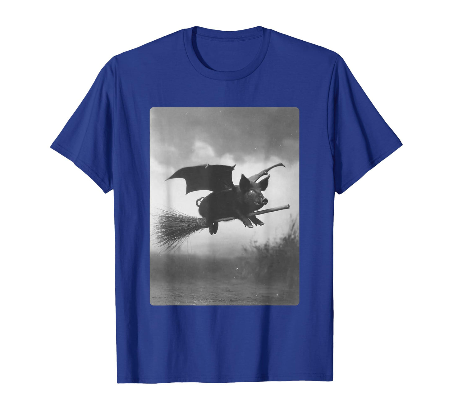 Gothic Pig Witch Broom Bat Wings Spooky Halloween Animal T-Shirt