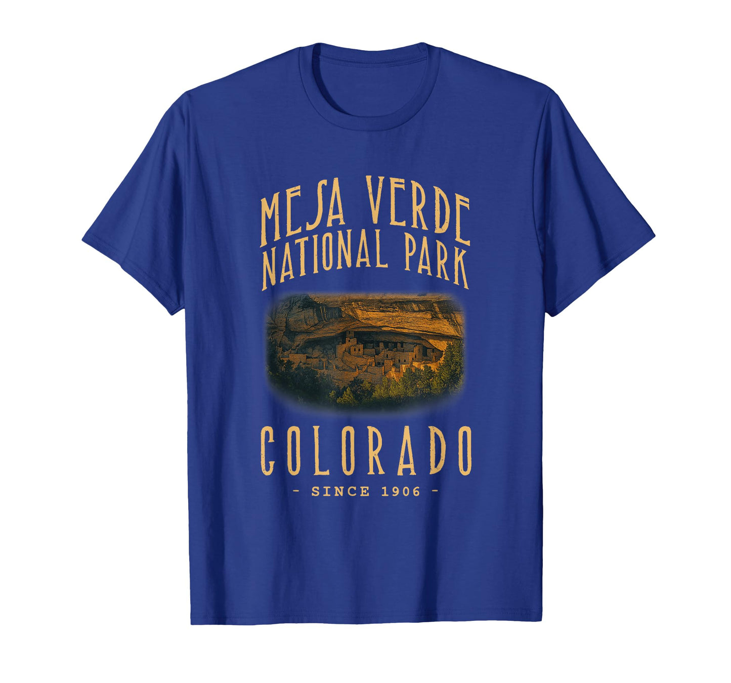 MESA VERDE NATIONAL PARK, COLORADO. CAMPING, HIKER T-Shirt