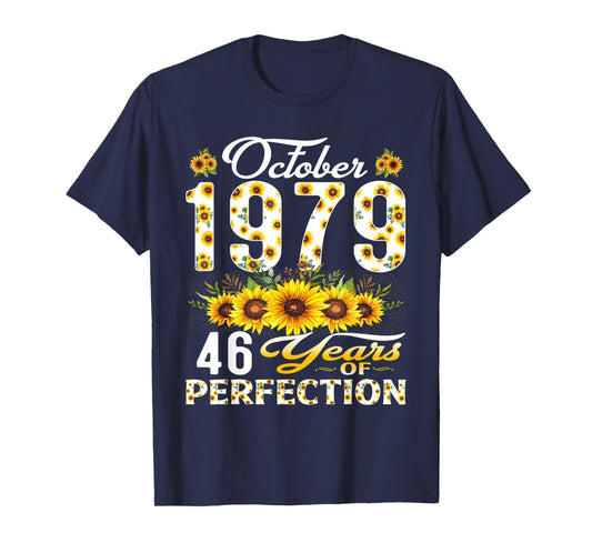 46 Years Old October 1979 Floral 46th Birthday Decorations T-Shirt