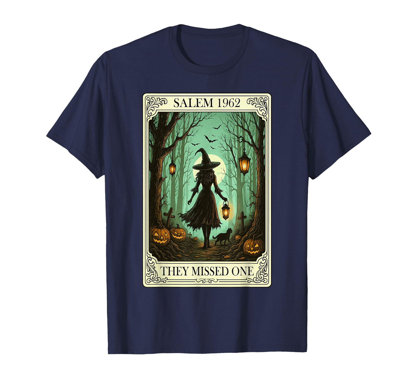 Salem 1692 Halloween Witch They Missed One Tarot Card Men T-Shirt