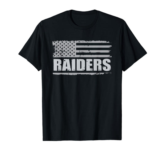 Raiders Heart Name Vintage Retro Gift Men Women Boy Girl T-Shirt
