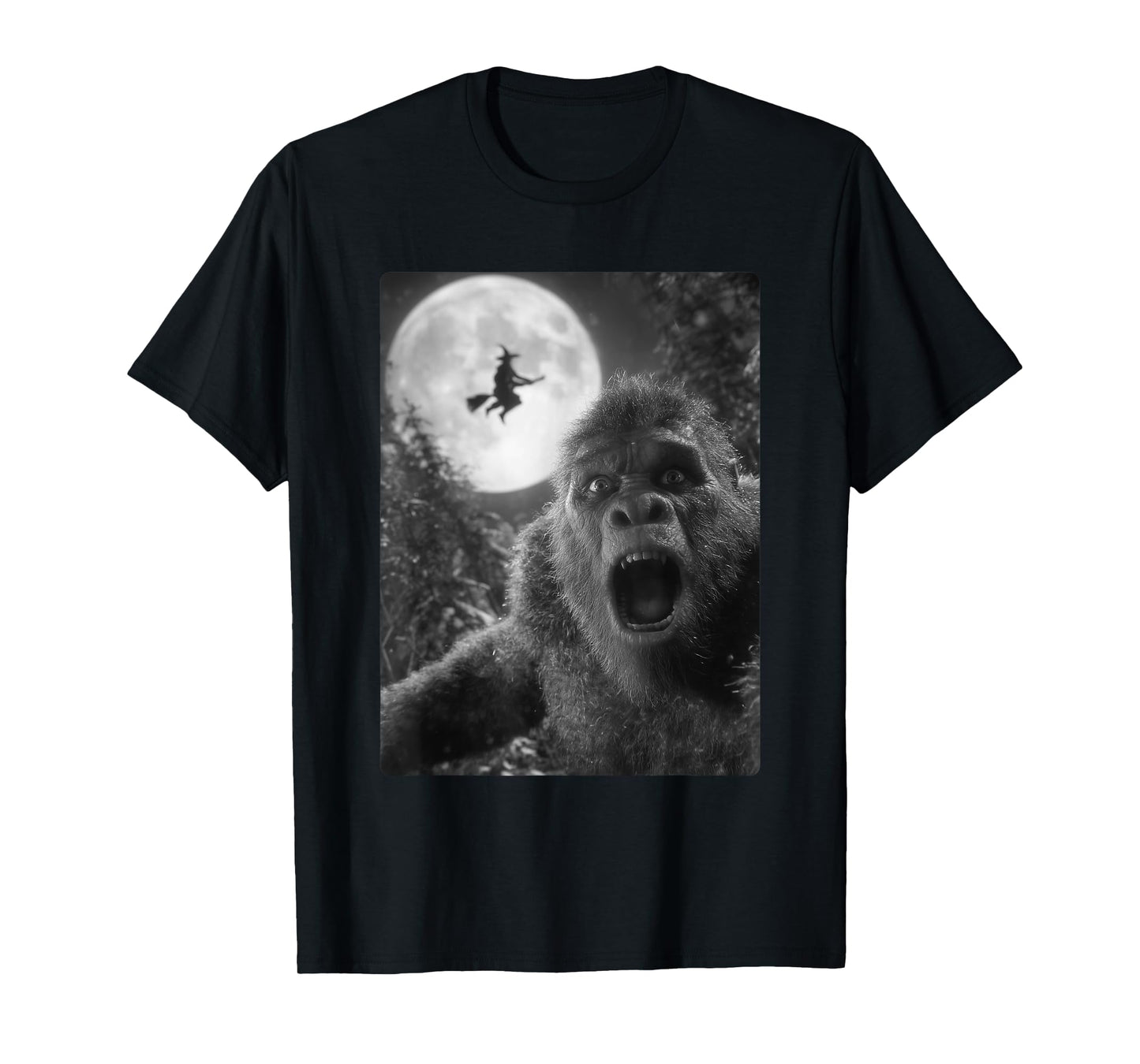 Funny Bigfoot Selfie Full Moon Flying Witch Forest Halloween T-Shirt