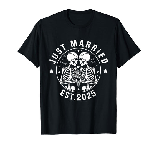 Just Married Skeleton Couple Est. 2025 T-Shirt