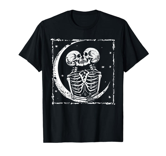 Moon Skeleton Couple Kiss Cute Halloween Costume Women Men T-Shirt