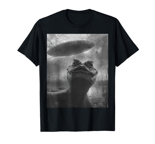 Alligator Selfie with Alien UFO Funny T-Shirt