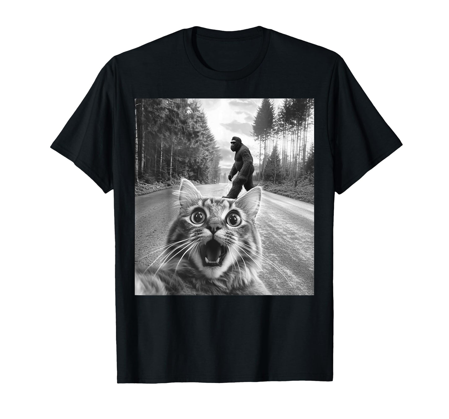 Funny Cat Selfie Bigfoot Big Foot Graphic Sasquatch Meme T-Shirt