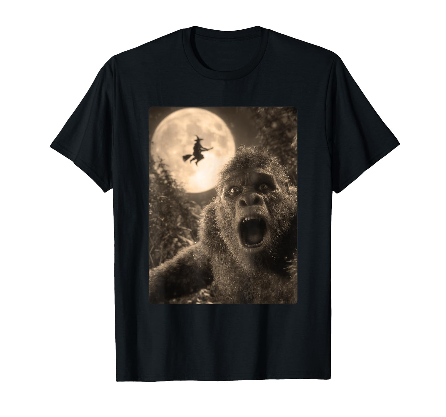 Funny Bigfoot Selfie Full Moon Flying Witch Forest Halloween T-Shirt